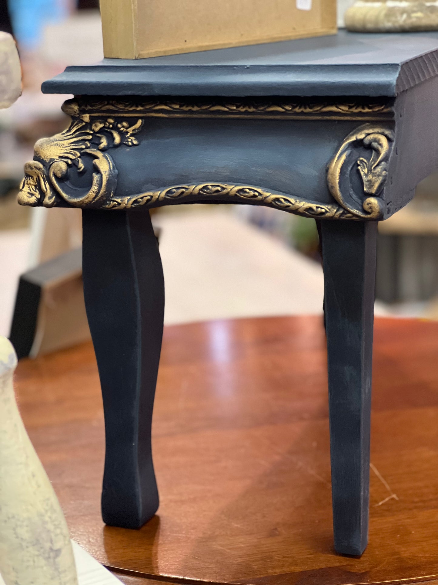 Decorative Aubusson Blue and Oxford Blue Chalk Paint by Annie Sloan