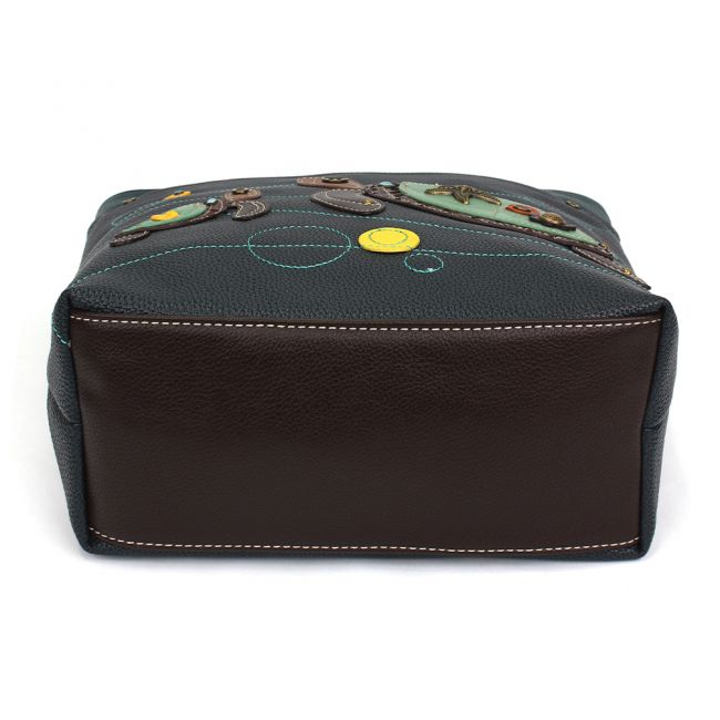 Chala Sea Turtles Deluxe Everyday Tote Bag is the most adorable tote bag you'll ever own! Get this adorable purse for yourself, a friend or a family member. This is the perfect shoulder bag for lovers of the ocean!