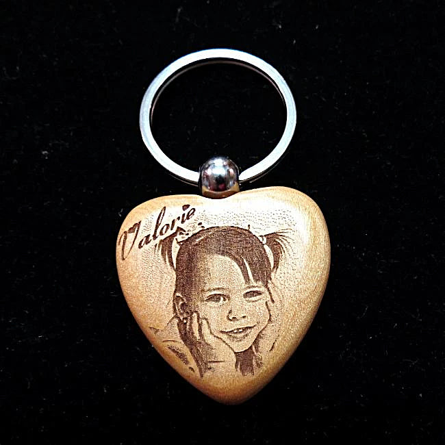 Our keychain engraved with your picture is a perfect affordable photo gift, etched picture key chain, personalized keychain | Enchanted Memories