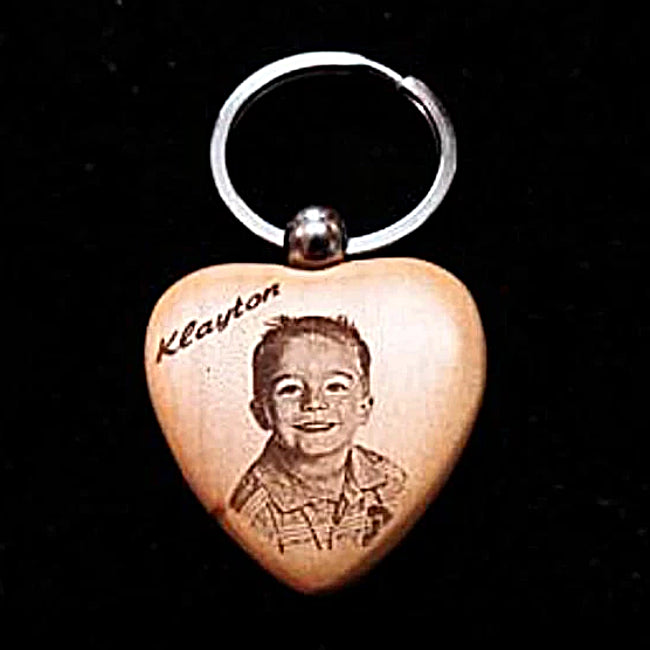 Our keychain engraved with your picture is a perfect affordable photo gift, photo key chain, personalized keychain | Enchanted Memories