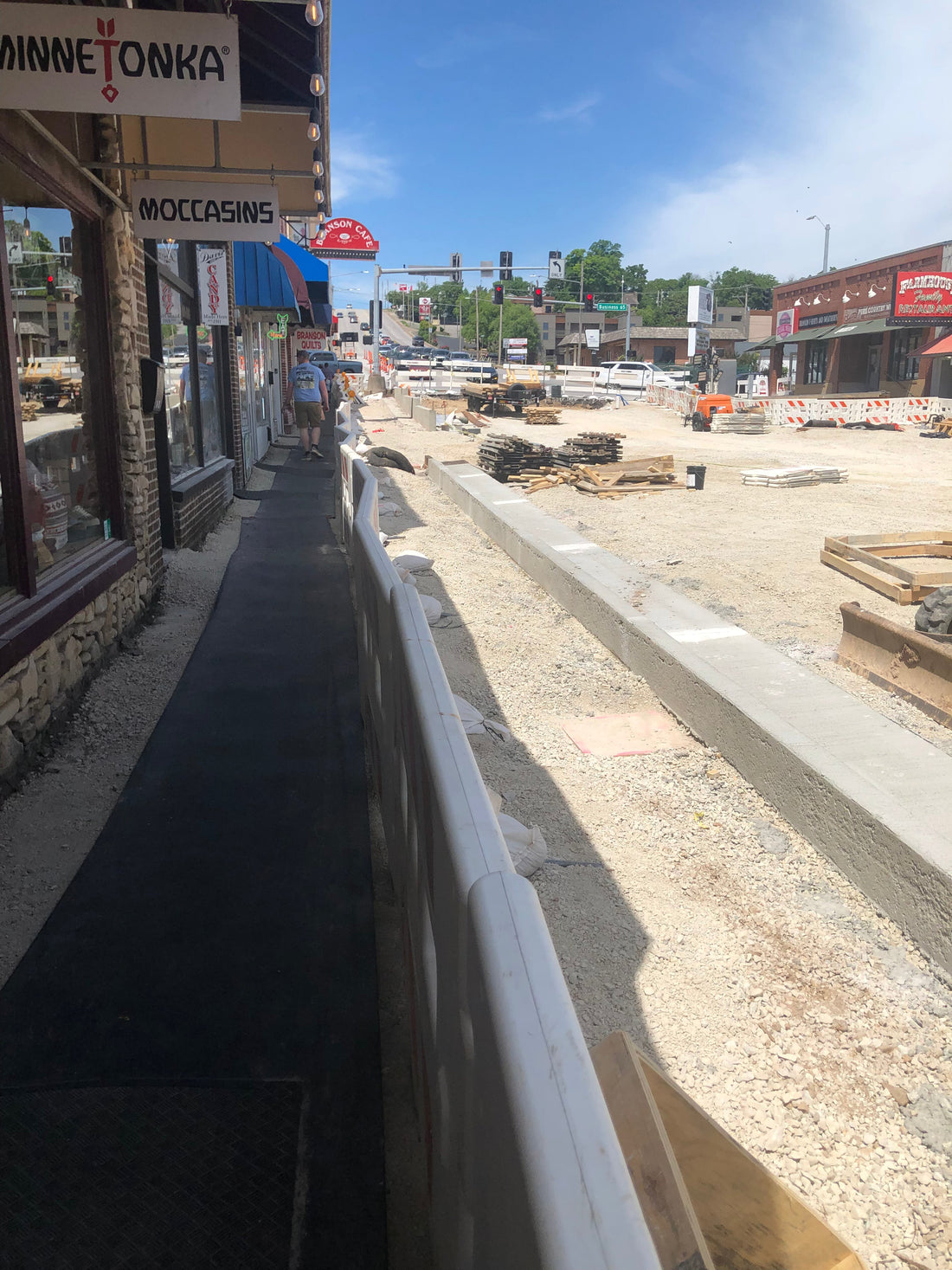 The Blog is back... but Main Street, our street, is down!