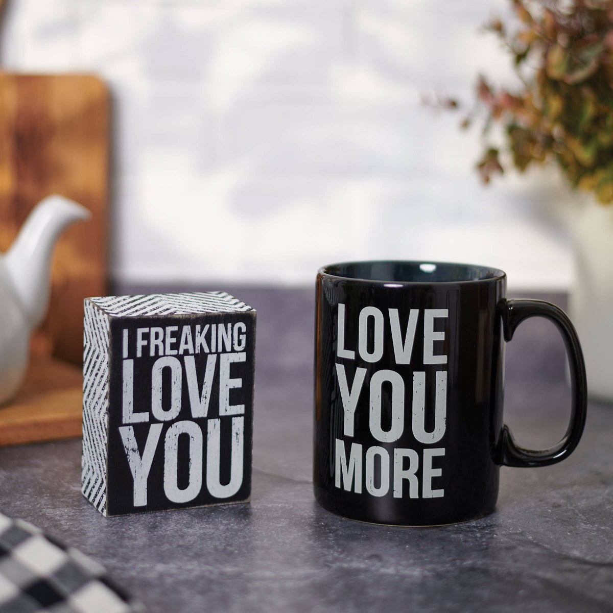 Freaking Love Box Sign