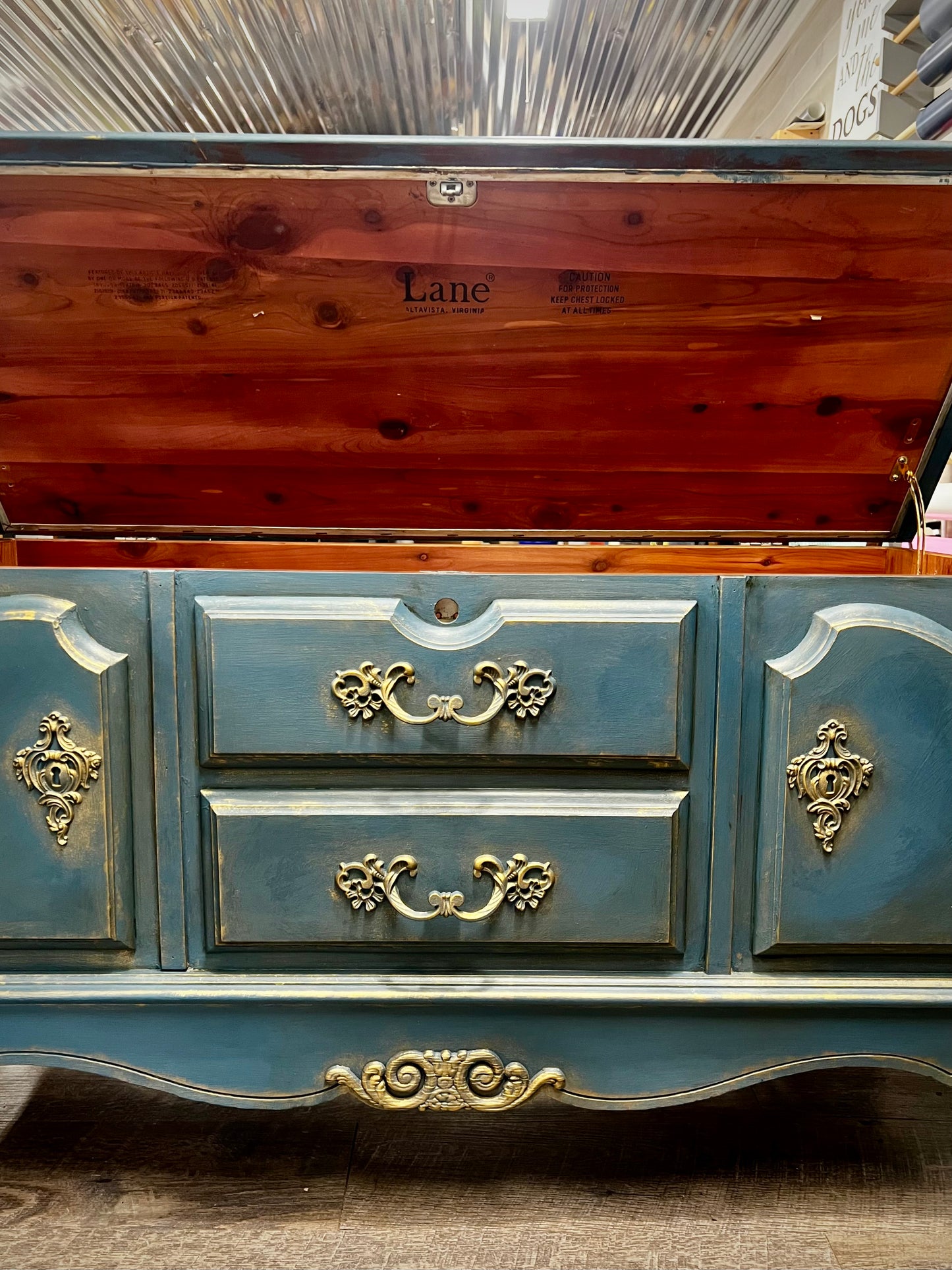 Lane Cedar Hope Chest