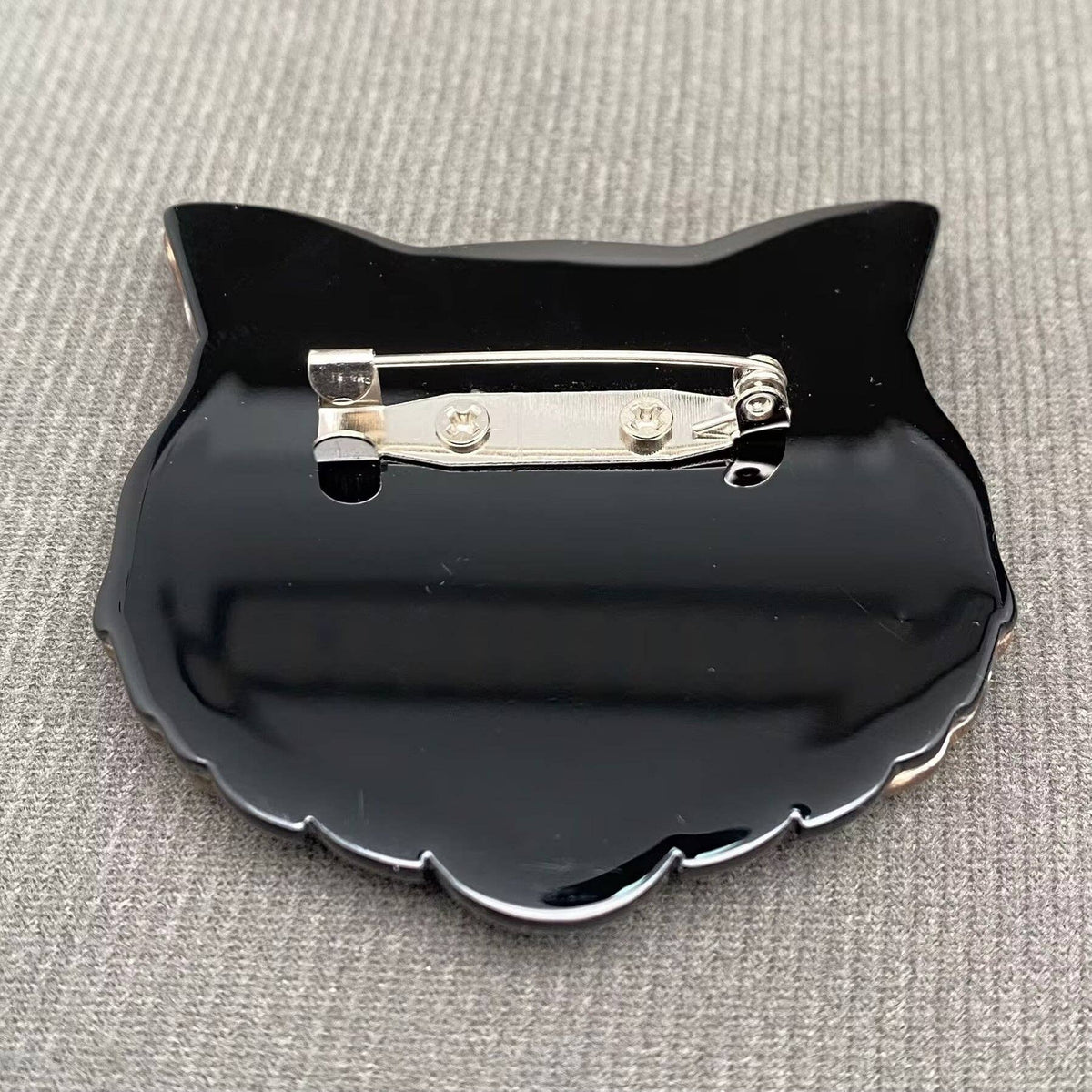 Cat's Head Acrylic Brooch
