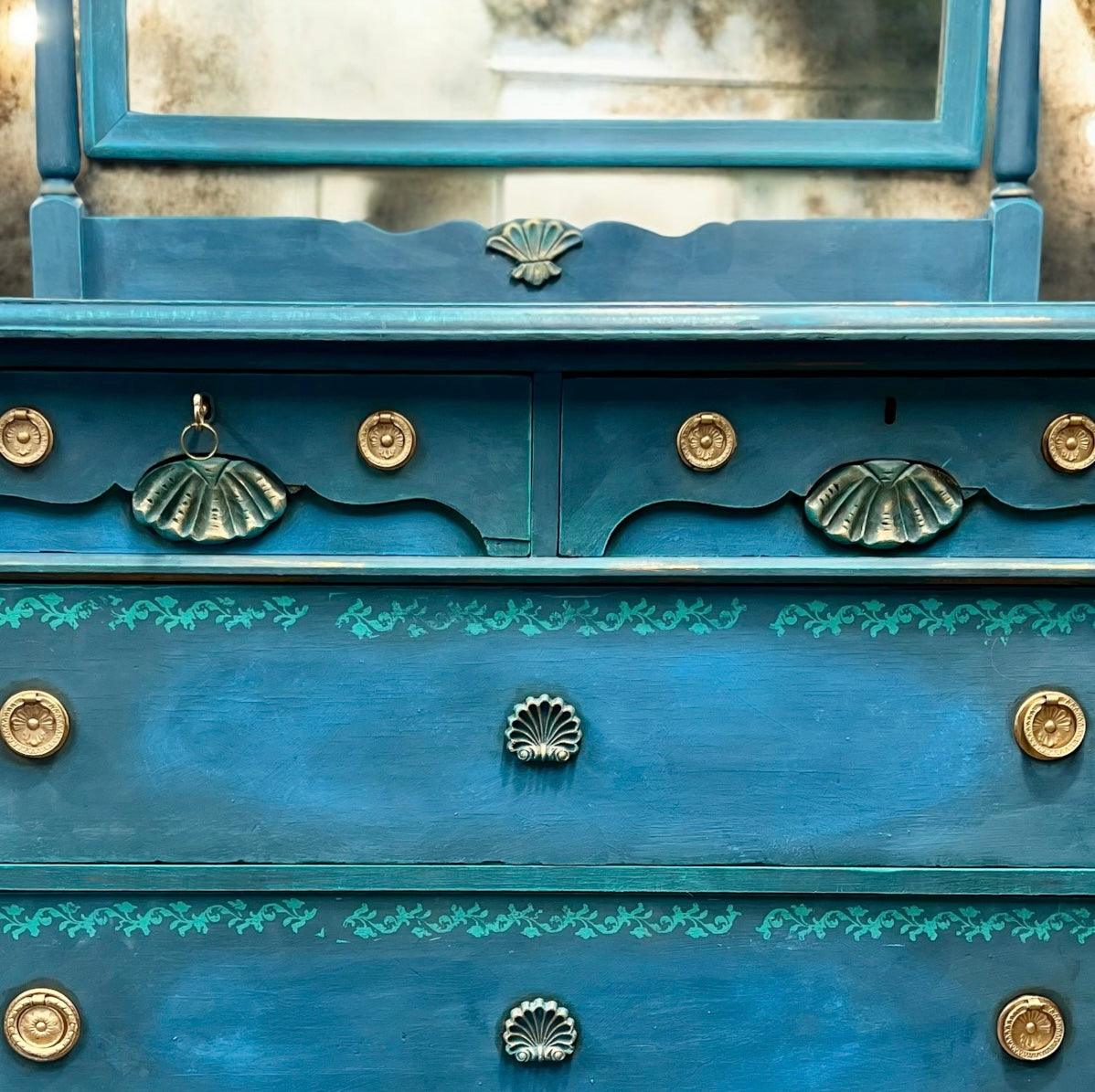 Beautiful 4 Drawer Blue Dresser