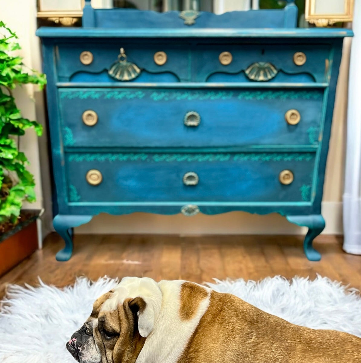 Beautiful 4 Drawer Blue Dresser