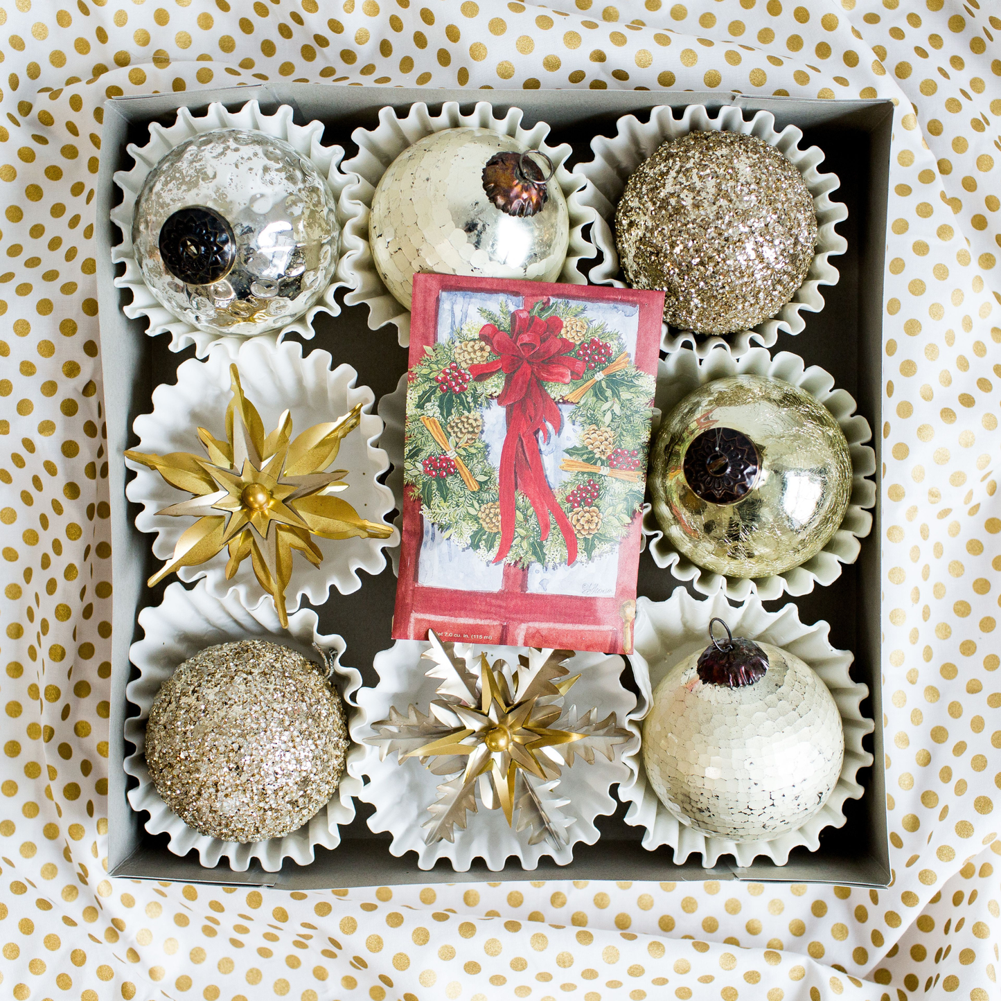 Fresh Scents | Red Door Wreath Sachets | Holiday, Christmas