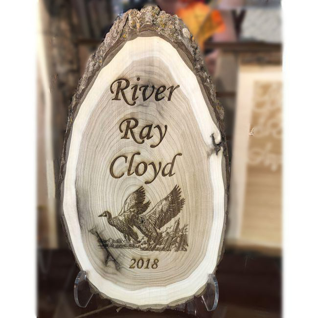 Personalized Wooden Oval Sign with Bark - Enchanted Memories, Custom Engraving & Unique Gifts