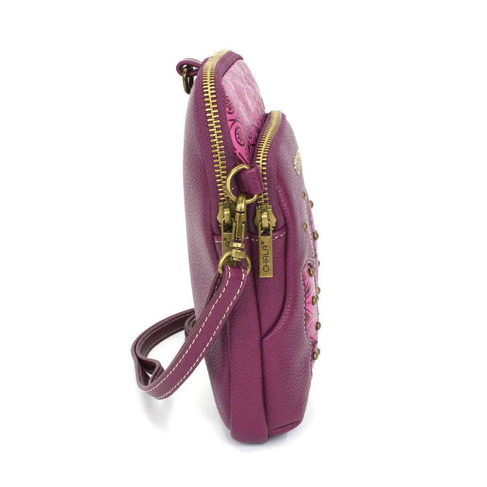 Chala Uni Butterfly Cellphone Purse is perfect for butterfly lovers.